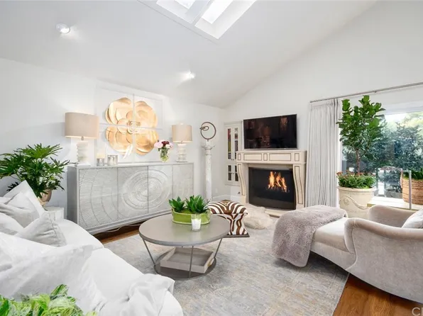 8 Cerrito #18, Irvine, CA 92612
