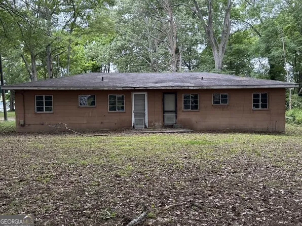 127 E Washington Ave, Fayetteville, GA 30214