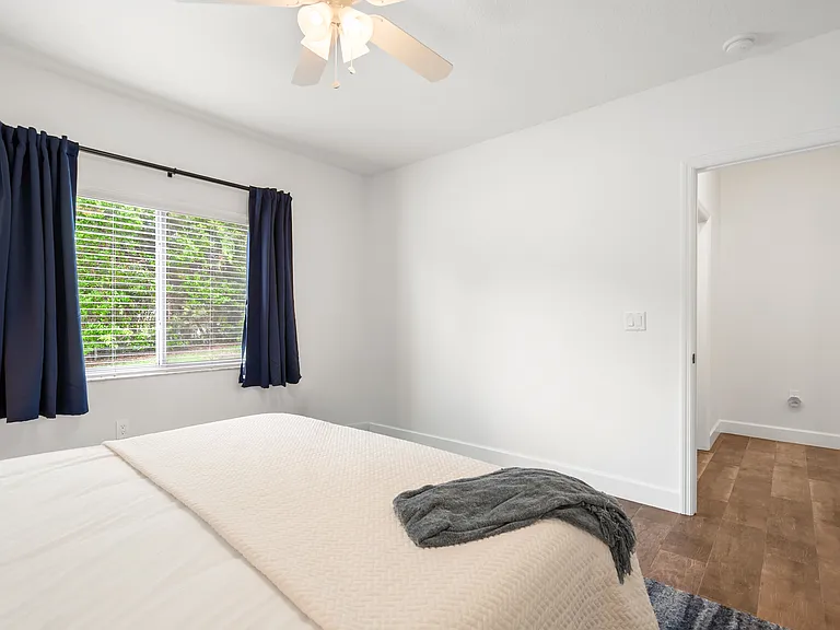 12649 Oak Hollow Ct — Photo 35