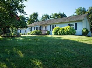 39 Lyons Ln, Milton, NY 12547