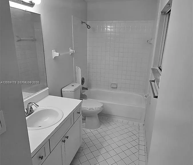 3409 NW 44th St #201 — Photo 11