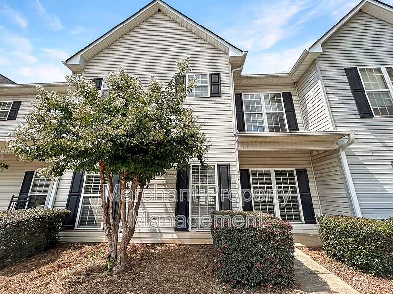 1st image of 22 Ridgestone Cir