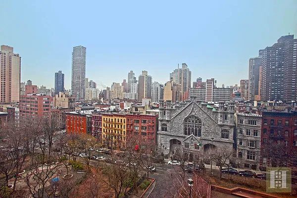 Sold by Halstead Real Estate | media 2