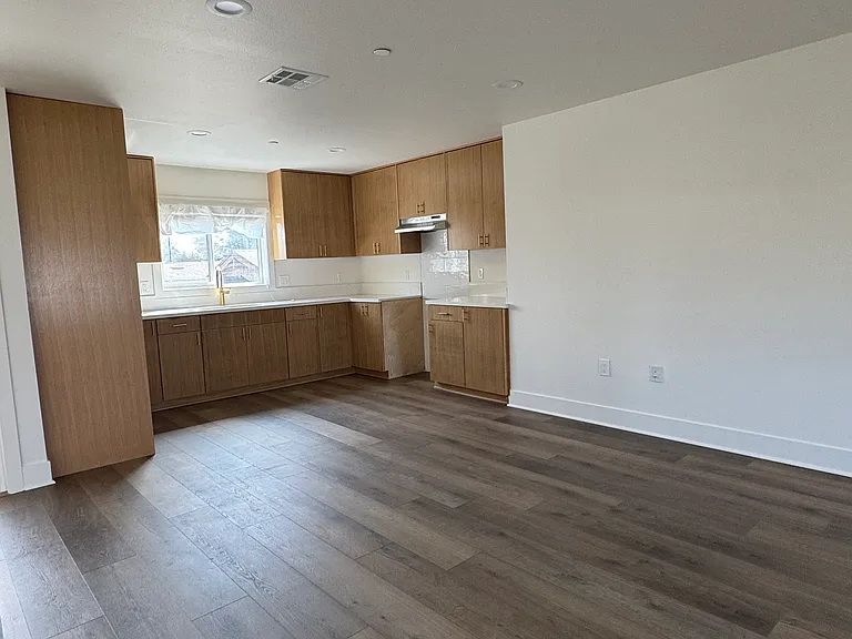 5307 Live Oak St #A — Photo 6