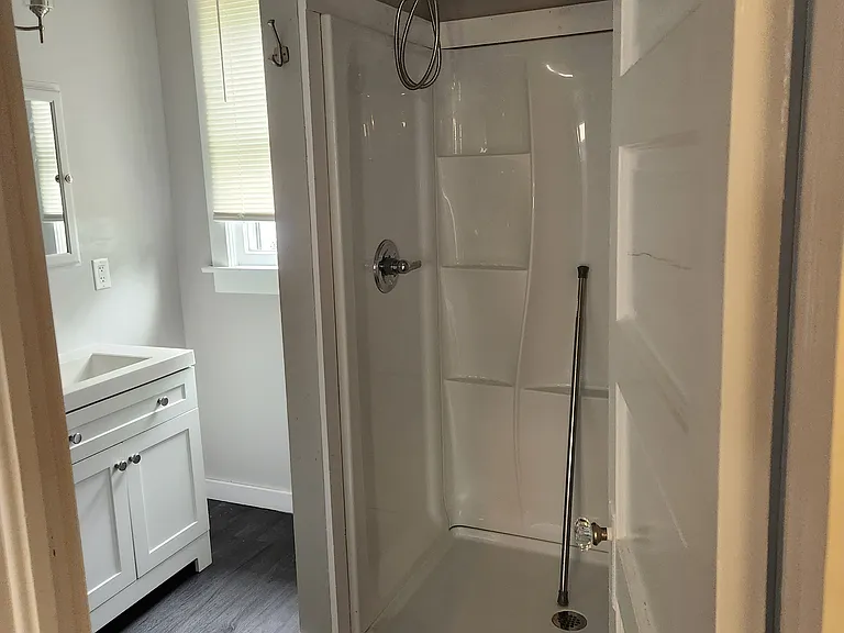 81 Mason Ave #1 — Photo 12