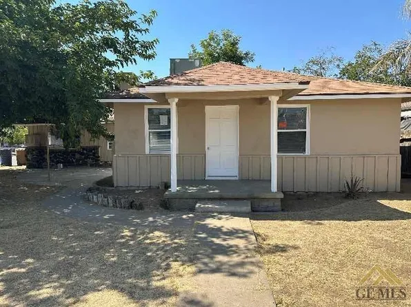 3703 Eucalyptus Dr, Bakersfield, CA 93306