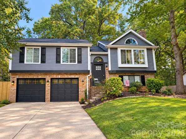9100 Touchstone Ln #22, Charlotte, NC 28227