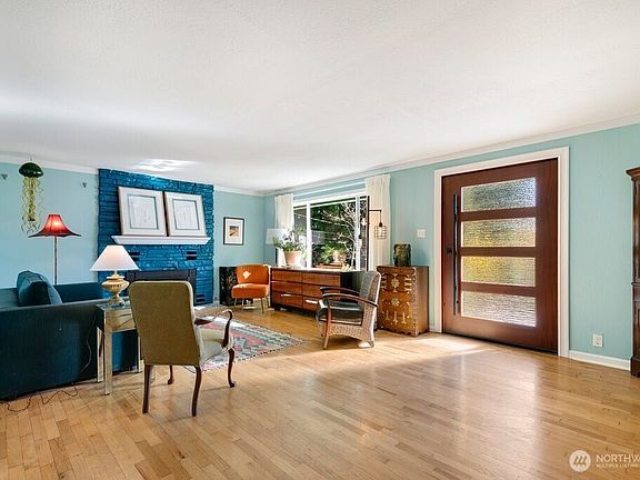 5th image of 16533 34th Avenue NE