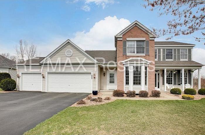 1st image of 920 Briar Glen Ln #0