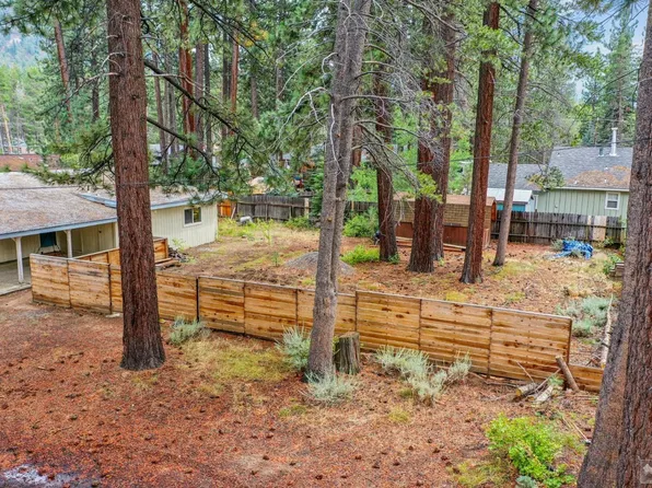3370 Janet Dr, South Lake Tahoe, CA 96150
