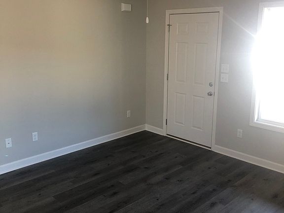 3rd image of 4413 Easthaven Cir