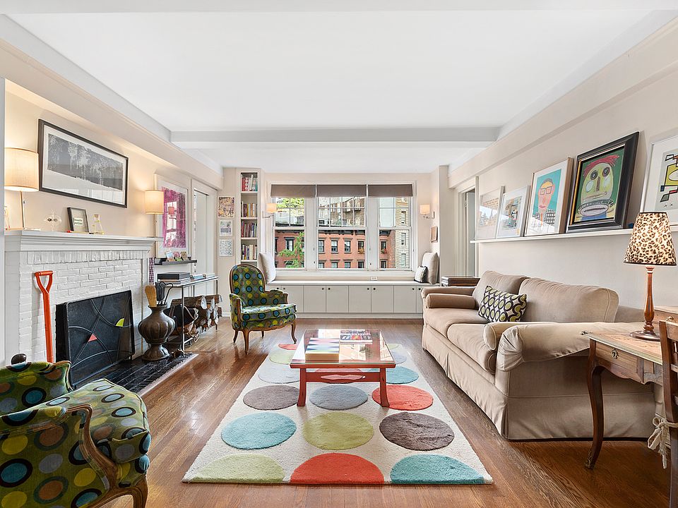 1st image of 2 Horatio St APT 4G