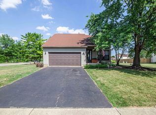 3536 White Oak Ct, Grove City, OH 43123