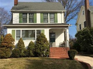 57 Bar Beach Rd, Port Washington, NY 11050