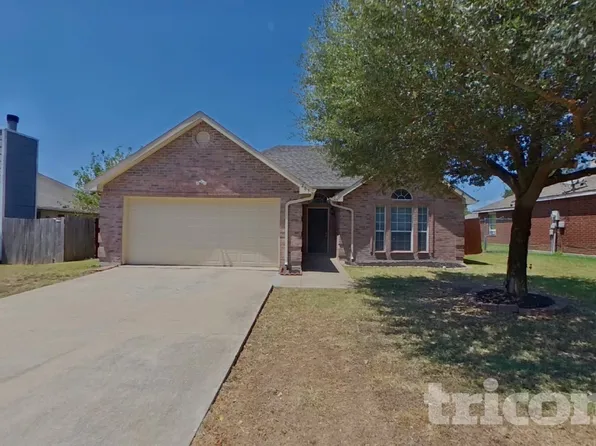 207 Redwood St, Mesquite, TX 75181
