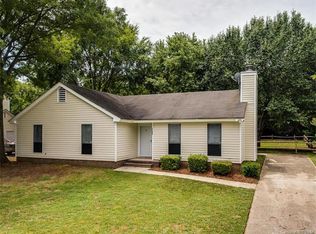 11300 Vintage Ln, Charlotte, NC 28226