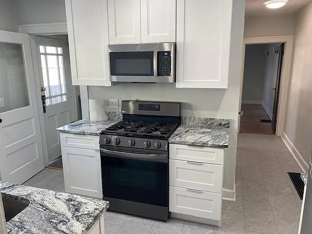 5137 N Guilford Ave — Photo 8