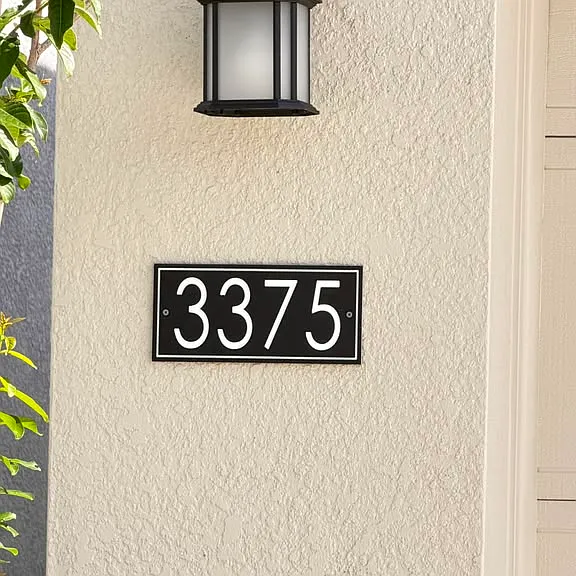 3375 Alexander Dr — Photo 2
