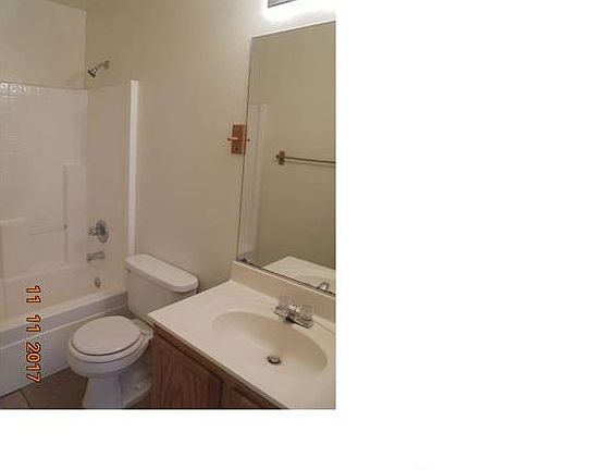 2nd image of 11220 W Glenrosa Ave