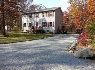 10 Lairds Ct, Purling, NY 12470