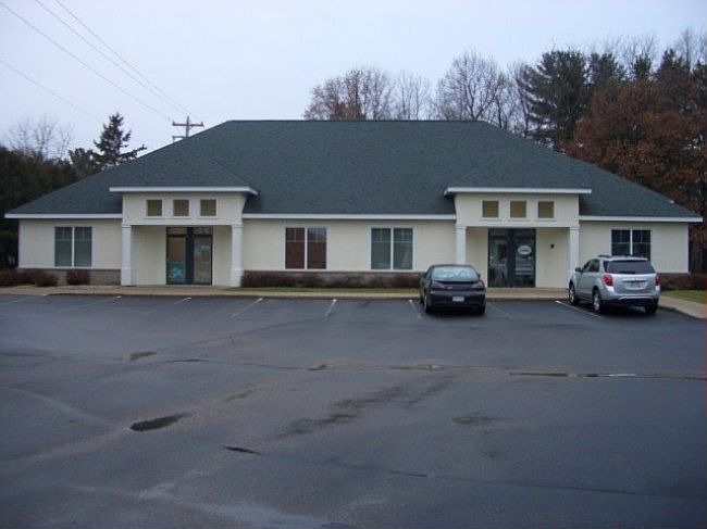 2nd image of 2417 Post Rd