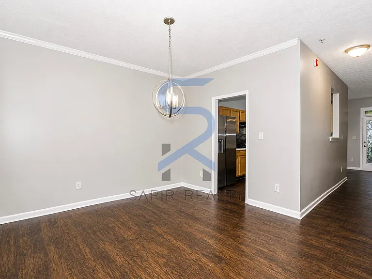 2552 Avery Park Cir — Photo 5