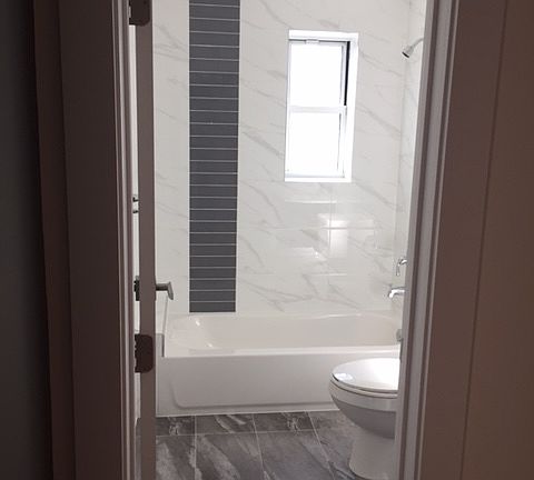 5th image of 1016 E 223rd St #2