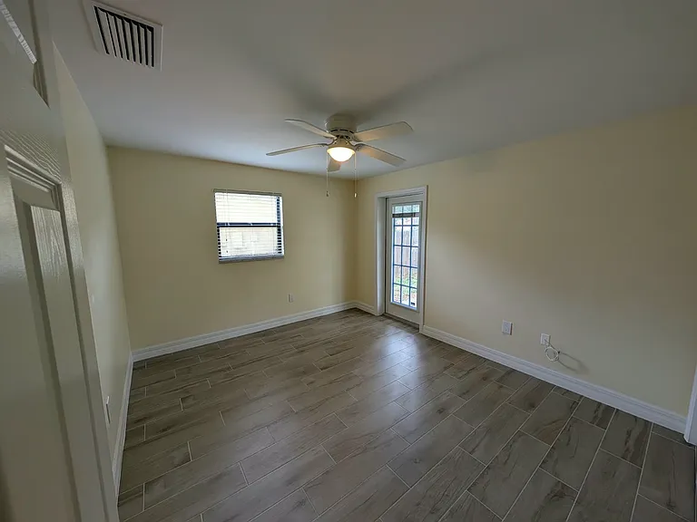 27654 Franklin St — Photo 26