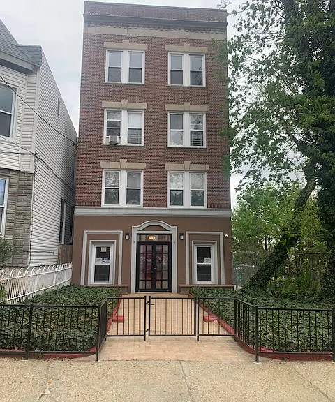 40 Booraem Ave #42 — Photo 1