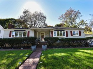 163 Falstaff Rd, Rochester, NY 14609