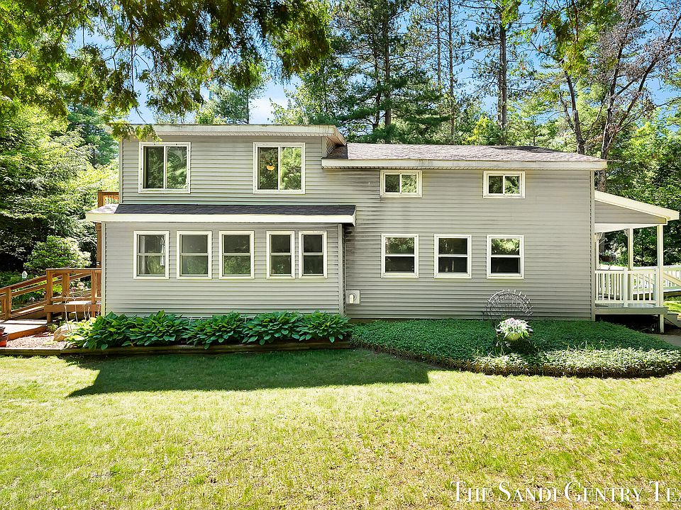 1st image of 1360 E Bigelow Creek Trl