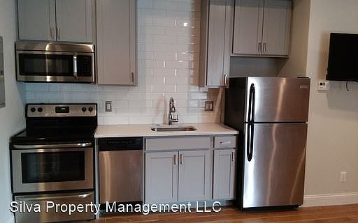 2nd image of 51 W Palmer St #4850127