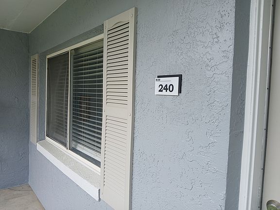 2nd image of 133 Oyster Bay Cir APT 240