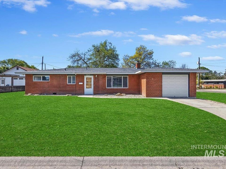 1st image of 4011 W Greenbrier Dr