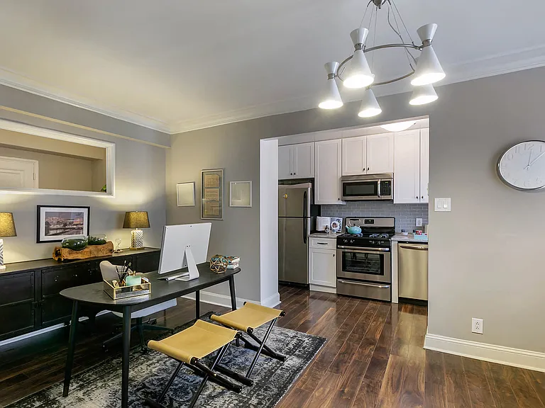 Alden Park Luxury Apartments — Photo 12