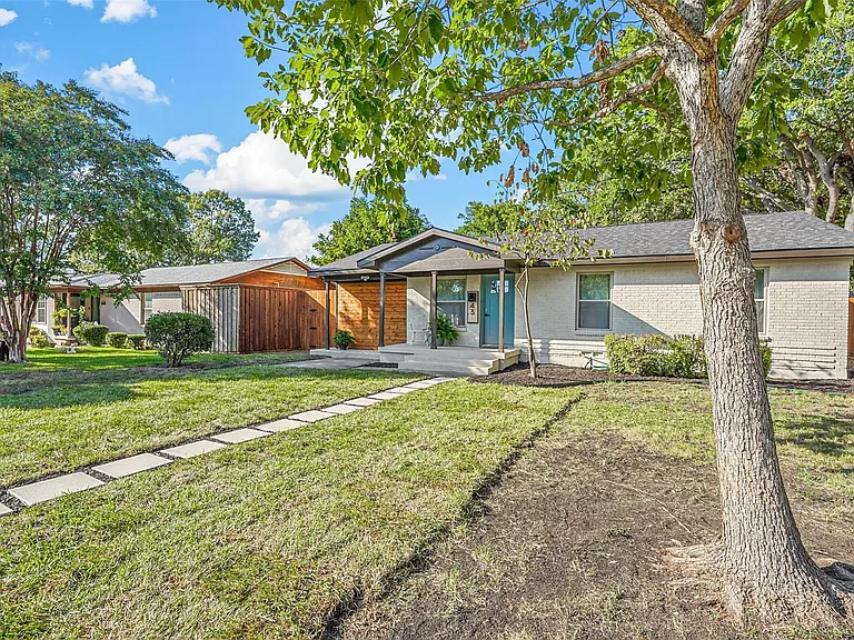 434 Marilu St — Photo 23