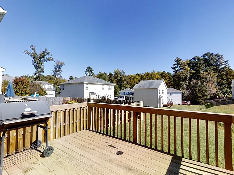 2711 Magnolia Tree Ln — Photo 24