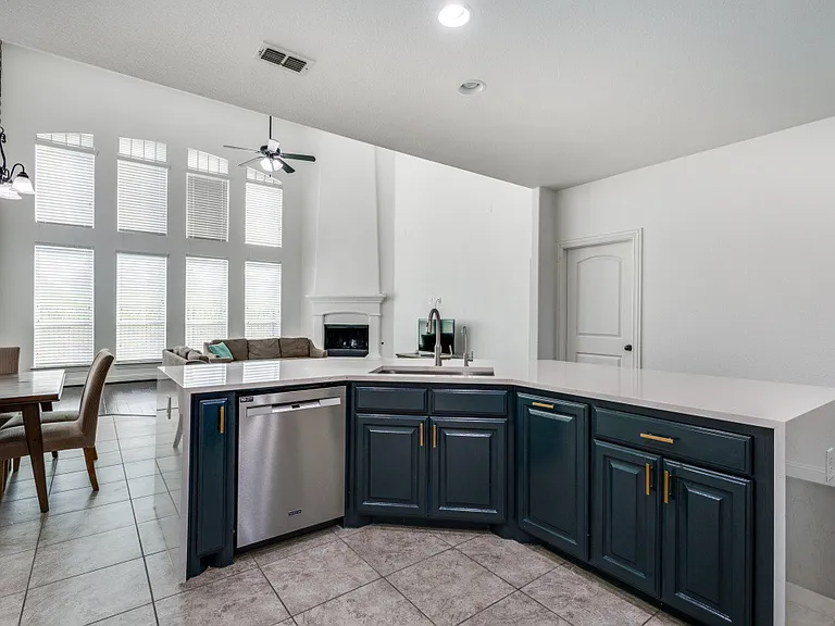 13225 Courtney Dr — Photo 10