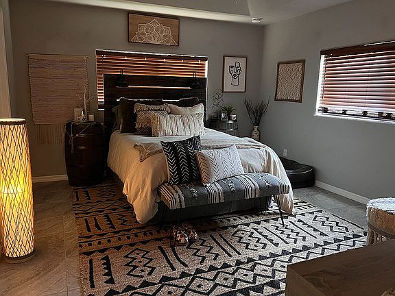 MasterBedroom|Adjustable Bed