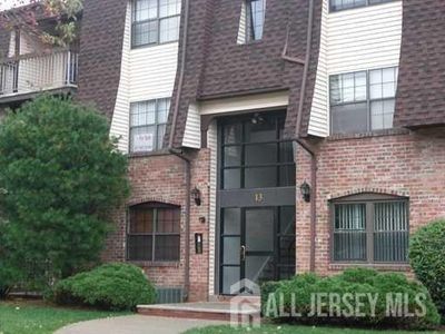 1301 Green Hollow Dr, Iselin, NJ, 08830