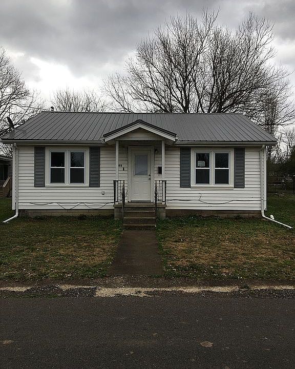209 N Pine St, Hohenwald, TN 38462 Zillow