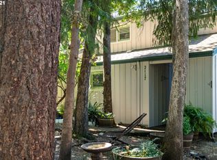 2117 Hawkins Ln, Eugene, OR