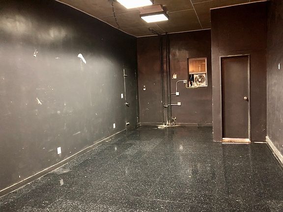 4th image of 1865 Bath Ave APT 1