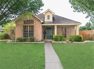 653 Primrose Ln, Rockwall, TX 75032