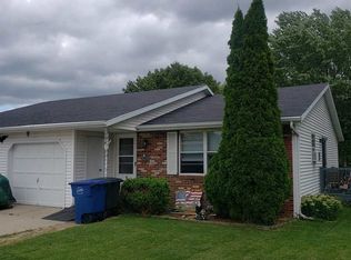 1781 E Midway Rd, Menasha, WI 54952