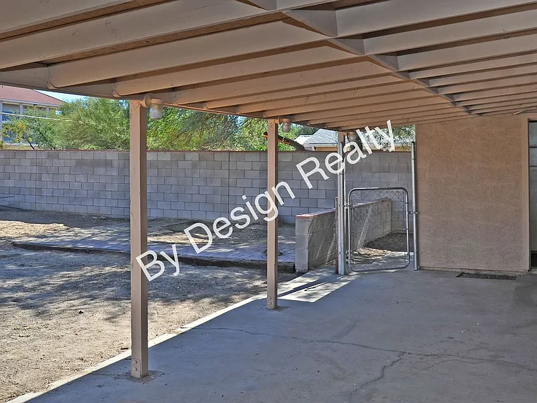 7230 N Ulene Pl — Photo 34