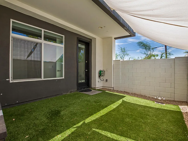 Private, turfed yard
