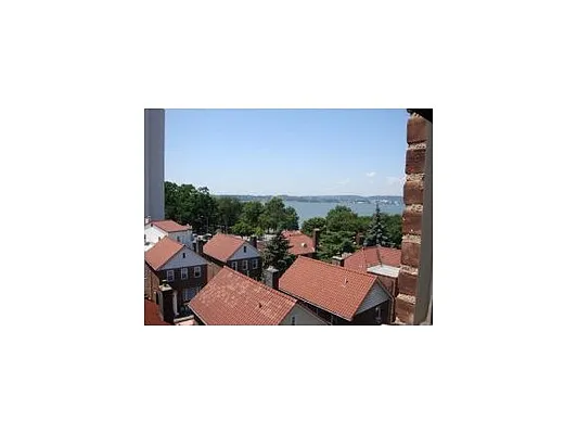 Sold by Calabrese Real Estate | media 1