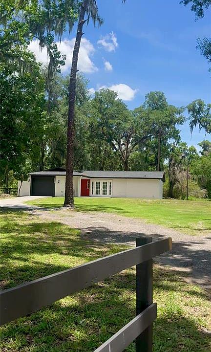 1st image of 4405 Coconut Cove Pl