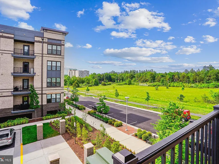 2324 Wind Charm St #205 — Photo 33